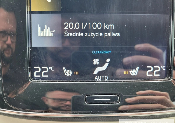 Volvo XC 40 cena 144777 przebieg: 87800, rok produkcji 2020 z Czarne małe 596